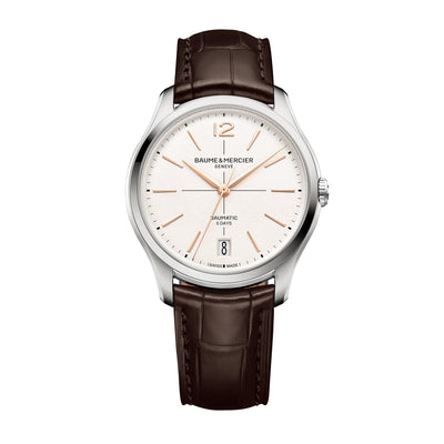 Baume & Mercier: Clifton 10773 - Orologio automatico da uomo con cassa in acciaio da 39MM, quadrante bianco e cinturino in pelle marrone.