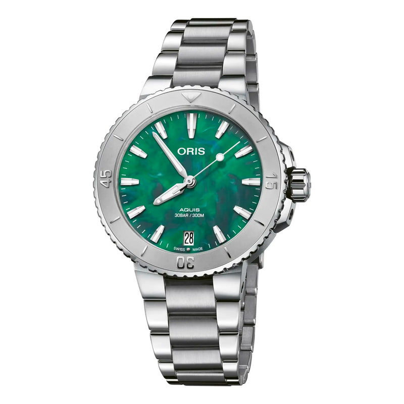 Oris Aquis Date x BRACENET | Orologio in acciaio con quadrante verde e cinturino in acciaio.