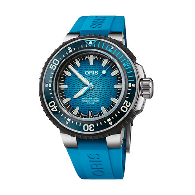 Oris Aquis Pro 4000M | Orologio in titanio con quadrante blu, cinturino in caucciù blu e impermeabile fino a 4.000 metri.