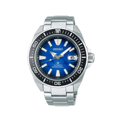 Il PROSPEX Diver "Save the Ocean" è un orologio da uomo dedicato alla Manta. L'orologio ha la cassa da 43 mm, cinturino in acciaio, quadrante blu con datario a ore 3 e movimento Automatico.