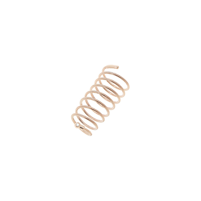 Anello a spirale in argento tubolare e finitura in oro rosa che avvolge elegantemente il dito e termina con un diamante taglio brillante da 0,02 ct.&nbsp;Un anello della collezione DNA Pesavento.