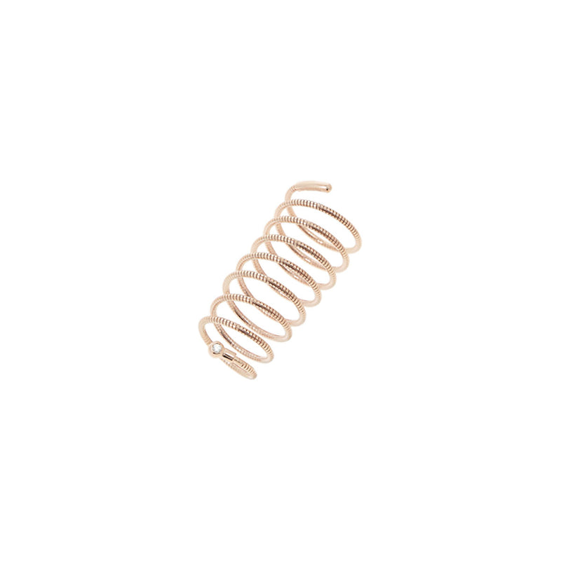 Anello a spirale in argento tubolare e finitura in oro rosa che avvolge elegantemente il dito e termina con un diamante taglio brillante da 0,02 ct.&nbsp;Un anello della collezione DNA Pesavento.