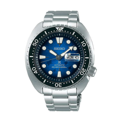 Il Seiko "Save the Ocean" è un orologio dedicato alla Manta. Un orologio da uomo con Cassa da 45MM, Cinturino in acciaio, Quadrante blu e Movimento Automatico.